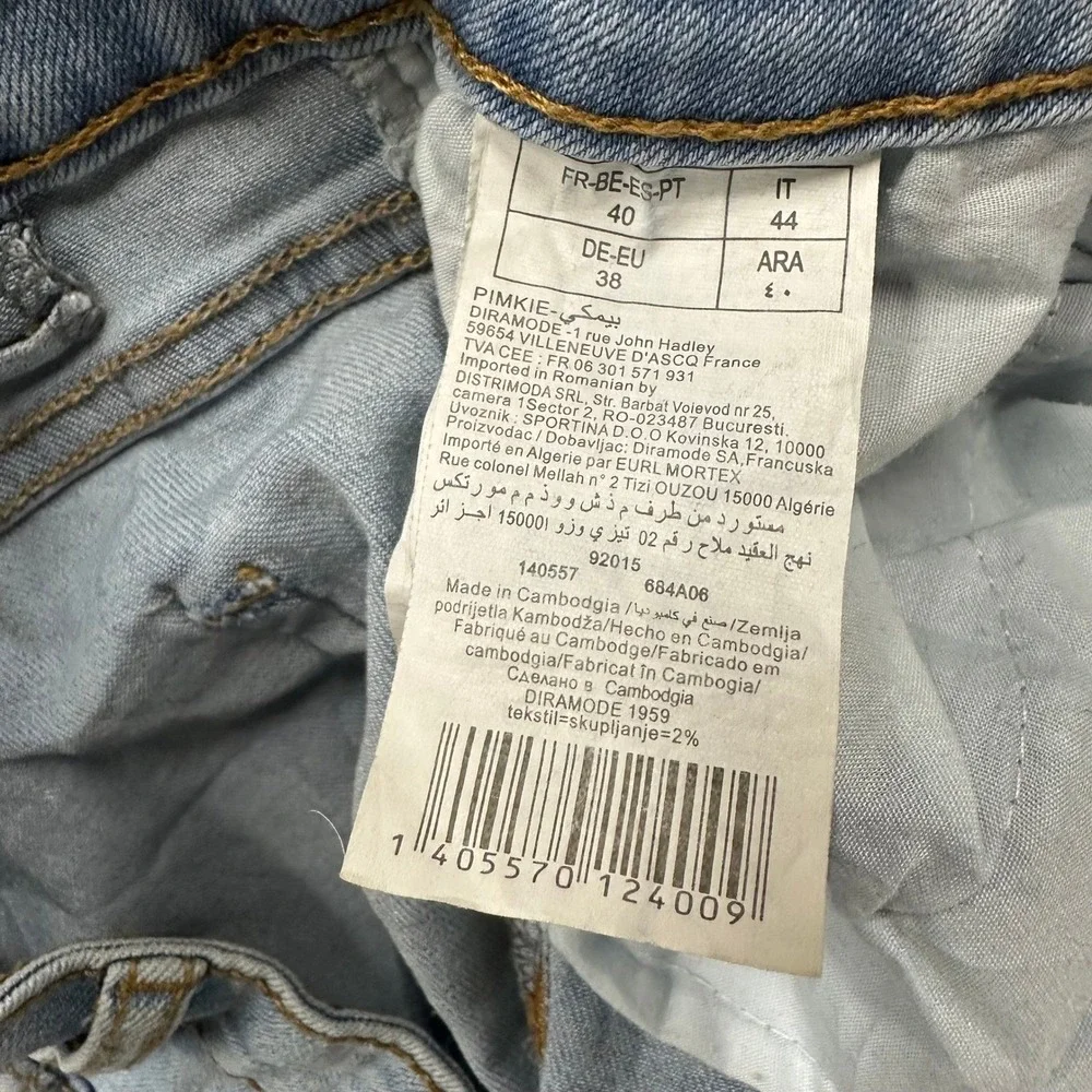 Pimkie Denim Shorts Womens Size 38 Light Wash Blue Raw Hem Casual Low Rise Jean
